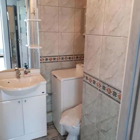 Aleksandra Apartment